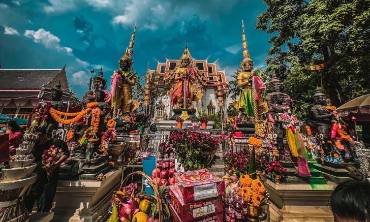 ท้าวเวสสุวรรณ วัดจุฬามณี จังหวัดสมุทรสงคราม